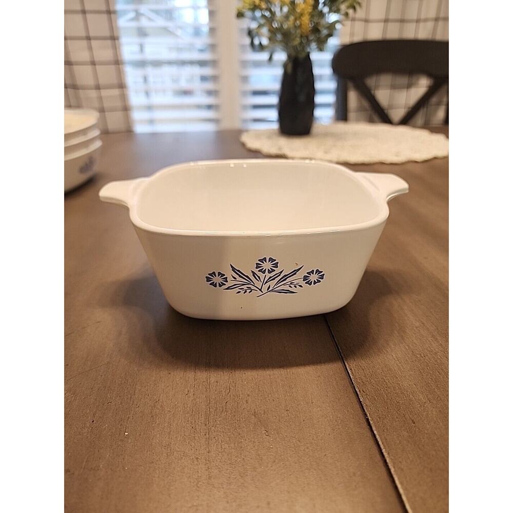 Vintage 1966-69 Blue Cornflower P-43-B, 22oz Corning Ware Plastic Lid